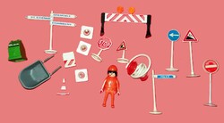 1972. GEOBRA PLAYMOBIL építőmunkás útjelző táblákkal kordonnal játékszett komplett képek szerint