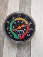 IKU Speedomat márkájú, klasszikus kialakítású mechanikus kerékpár-sebességmérő. F3