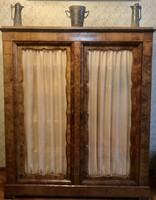 Biedermeier szekrény