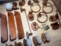 20db-os FA vintage fürdőszoba szett polcok,lámpák,szappantartó,törölközőtartó,pohártartó,wc papír