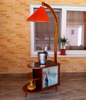 Mid Century-Retro 🟠 Wilhelm Krechlok által tervezett  bárszekrény és állólámpa kombináció,, Gyártás