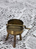 Mini sárgaréz grill: ritka vintage makett és babaház kiegészítő   16.