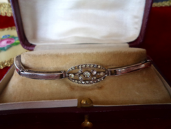 Jelzett, antik ezüst karperec art deco stílusban üveg kövekkel- állítható méret  935-ös