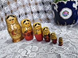 Eredeti régi szovjet fa Matrjoska baba készlet – 6 darabos kézzel festett retro babaszett