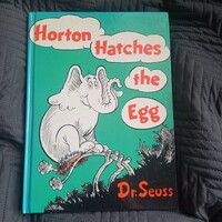 Dr. Seuss: Horton Hatches the Egg - angol nyelvű mesekönyv