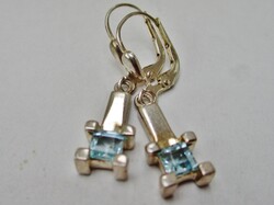 Beautiful handcrafted aquamarine gemstone silver earrings