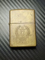 Gyűjtői Harley-Davidson 90 Éves Jubileumi Zippo Öngyújtó (Solid Brass)