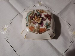 Zsolnay orchideás bonbonier
