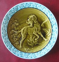 Villeroy and Boch Vadászkutya szájában madárral falitányér