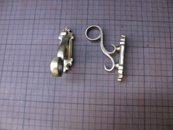 Small decorative curtain rod holder cornice pair cast brass