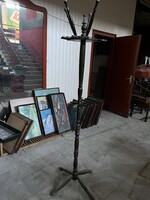Retró esztergált fa állófogas – Klasszikus Thonet stílusú előszobafogas