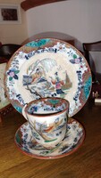TIMOR! Gyüjtői! ANTIK VILLEROY & BOCH TIMOR JAPONIZÁLÓ CSÉSZE + 2 TÁNYÉR (1880–1900) RITKA SZETT