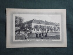 Képeslap,Jászberény,Magyar királyi honvéd laktanya részlet,Karinger,Vértes Adolf kiadás,1916-