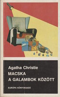 Agatha Christie Macska a galambok között - Bűnügyi regény