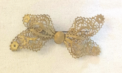 Antik aranyozott fém filigrán masni bross