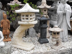 Egzotikus kertépítő Kő lámpa  szikla  kerti tó pagoda Fagyálló műkő lámpás szobor