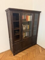 Ónémet stílbútor, tömör fa üvegajtós vitrin / könyvszekrény - Bp IX.ker