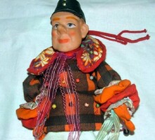 Régi retro gumi fejű, hajlítható drótvázas bohóc baba 42 cm magas
