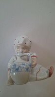 Zsolnay „Korsós kislány” (Annuska) porcelán figura pajzspecsétes