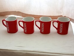 Porcelán bögre NESCAFÉ piros csésze 2,5dl 4db egyben 2 oldalon felirat
