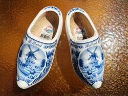 HOLLAND FAPAPUCS