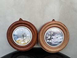 Fábián Rózsa – Hajnal és Menekülés | 2 db kézzel festett Hollóházi porcelán dísztányér