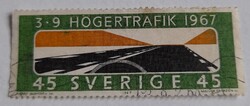 1967 Áttérés a jobboldali közlekedésre