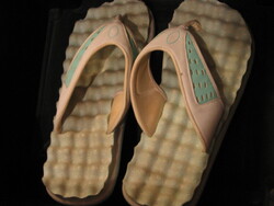 Soft foam slippers