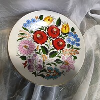 Kalocsai kézzel festett porcelán fali dísztányér