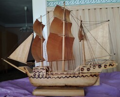 Retró kézműves fa hajó makett