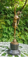 Különleges mitológiai bronz szobor – A repülő Hermész (Merkúr