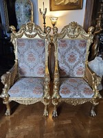 Unique pair of thrones
