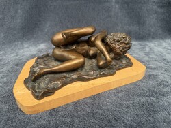 Papp Zsuzsa bronz női akt szobor