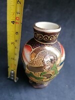 Eredeti Japán porcelán váza jelzett!