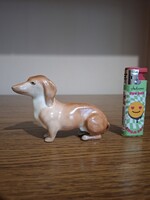Aquincum porcelán tacskó kutya. Hibátlan. Jelzett