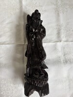 Gyönyörűséges nagy 34 cm magas Keleti faragott fa szobor.
