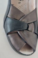 Portania  comfort shoes fonott fekete-aranyos barna tiszta bőr szandál 37 méret