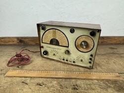 -AX737- Retro iskolai szignálgenerátor jelgenerátor TANÉRT Iskolai Taneszközök Gyára fizika műszer