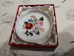 Kalocsai kézzel festett porcelán hamuzó 10 cm hosszú