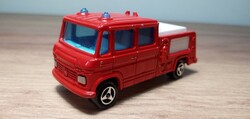 Majorette Mercedes Pompier Aeroport