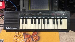 AudioTon EO-1 EK-88 retro mini szintetizátor
