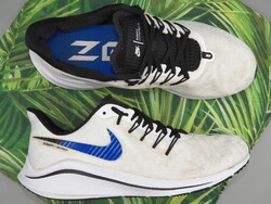 Nike Air Zoom Vomero 14 futócipő, 42,5 -ös