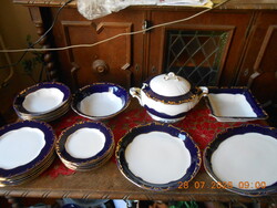 Zsolnay Pompadour III dinnerware set