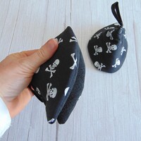 Edényfogó fül / koponya mintás