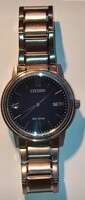CITIZEN ECO-DRIVE FÉRFI KARÓRA – ÚJ, SOHA NEM HASZNÁLT – J810 SZERKEZET – 10 BAR