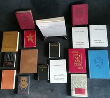 17db miniatűr könyv.