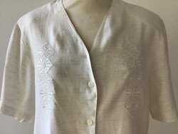 Törtfehér vintage blúz hímzéssel 40-es