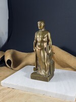 Szocialista kovács (munkást) ábrázoló bronz szobor