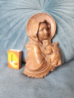 Fali kis Madonna fa dombormű