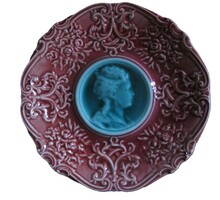 Villeroy and Boch Majolika tányér akasztóval (lásd leírás)